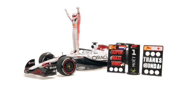 Minichamps 1:12 Oracle Red Bull Racing RB21 No.1 Max Verstappen Winner Japanese GP 2025 With Figurine (127250301) Resin Model