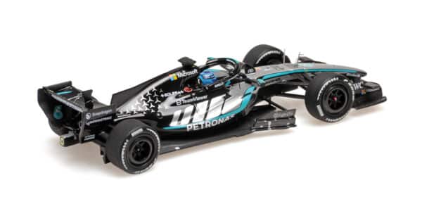 Minichamps 1:43 Mercedes-AMG Petronas F1 Team W17 No.63 George Russell Winner Australian GP 2026 (417260163) Limited Edition Resin Model 4 Minichamps 1:43 Mercedes-AMG Petronas F1 Team W17 No.63 George Russell Winner Australian GP 2026 (417260163) Limited Edition Resin Model