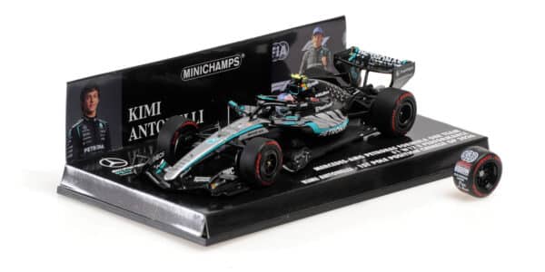 Minichamps 1:43 Mercedes-AMG Petronas F1 Team W17 No.12 Kimi Antonelli First Pole Position Chinese GP 2026 with Pole Position Tyre (417260222) Limited Edition Resin Model 5 Minichamps 1:43 Mercedes-AMG Petronas F1 Team W17 No.12 Kimi Antonelli First Pole Position Chinese GP 2026 with Pole Position Tyre (417260222) Limited Edition Resin Model