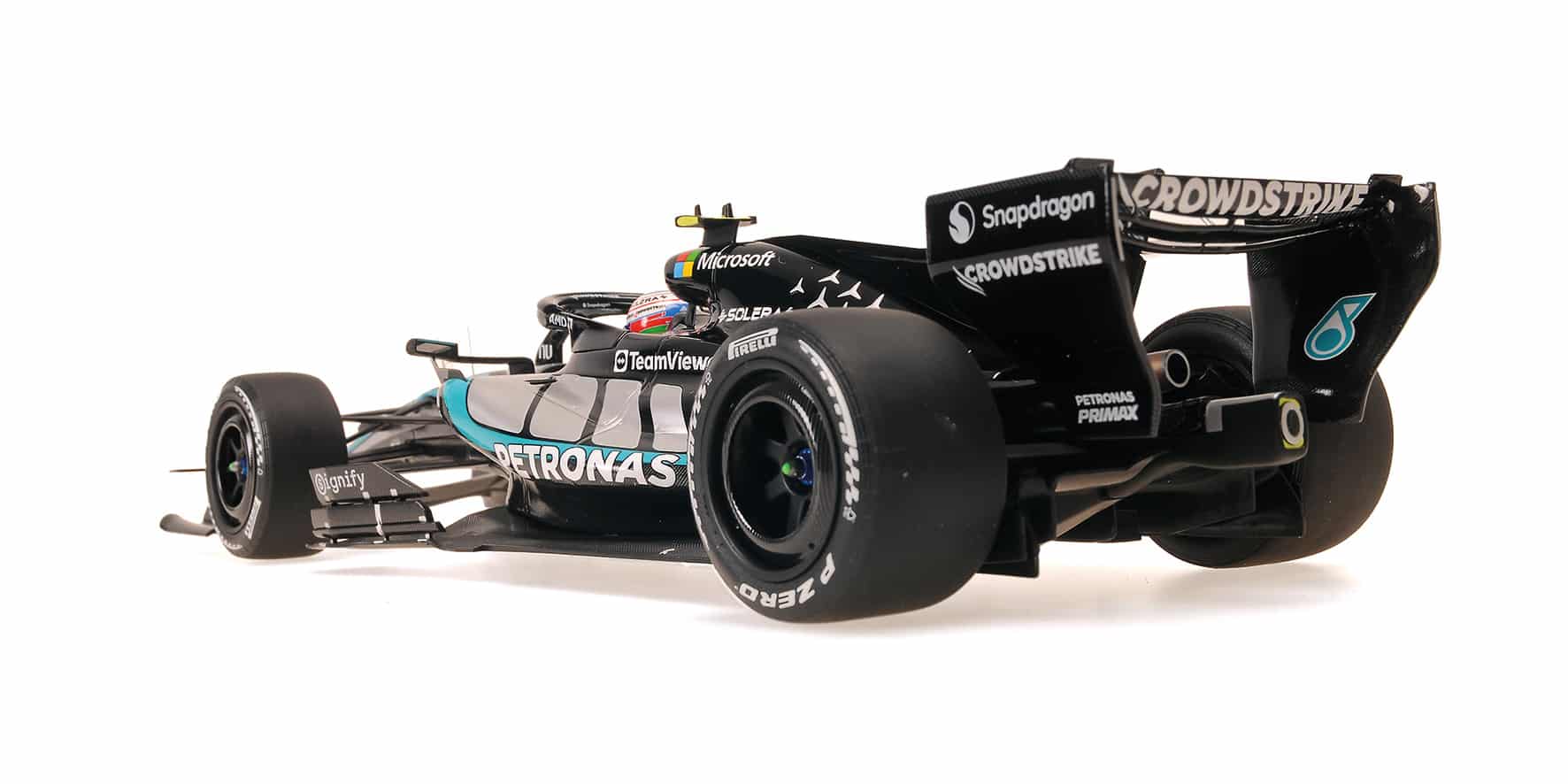 Minichamps 1:18 Mercedes-AMG Petronas F1 Team W17 No.12 Kimi Antonelli Winner Chinese GP 2026 with Pitboard (117260212) Limited Edition Resin Model 4 Minichamps 1:18 Mercedes-AMG Petronas F1 Team W17 No.12 Kimi Antonelli Winner Chinese GP 2026 with Pitboard (117260212) Limited Edition Resin Model