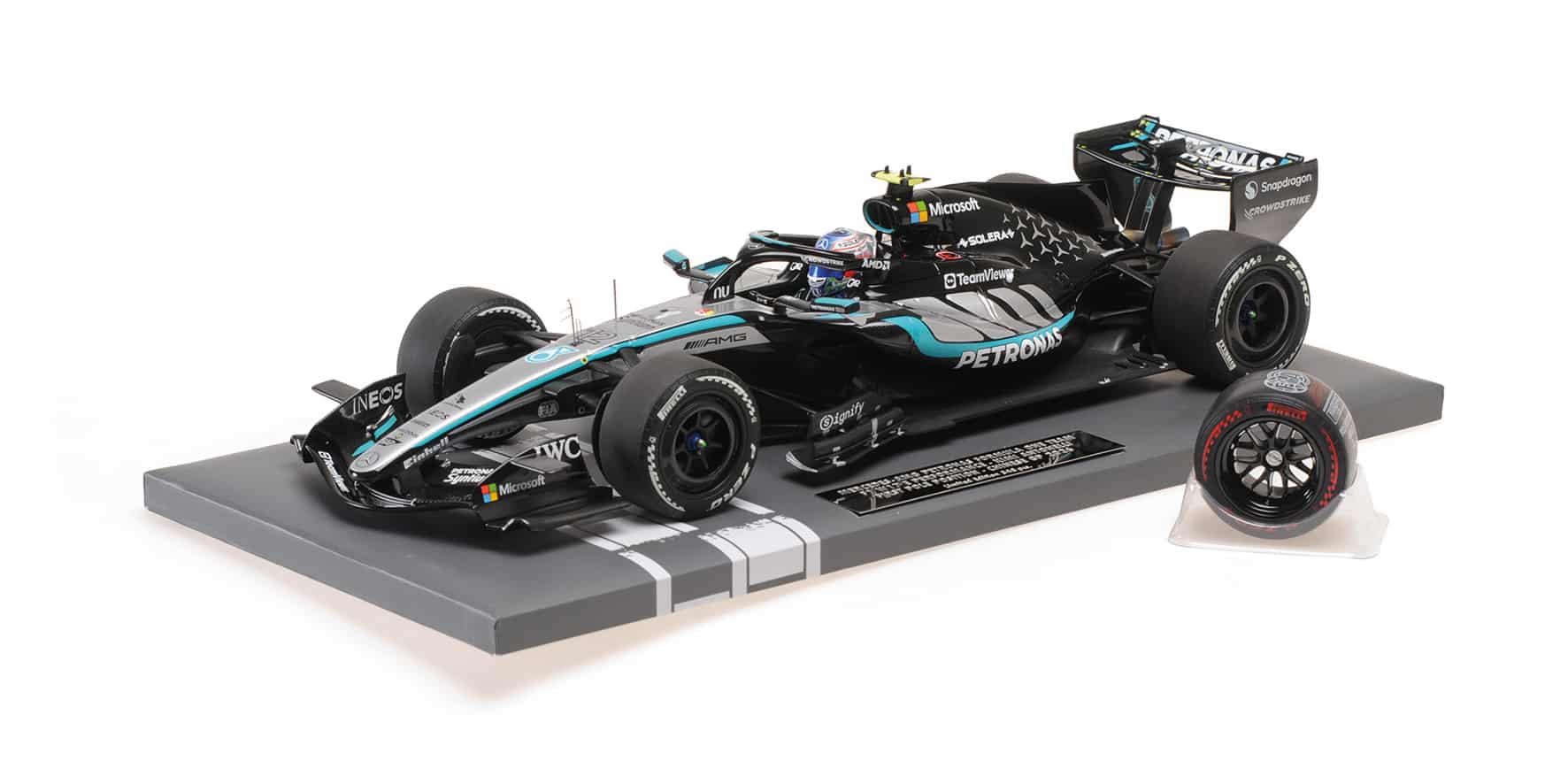Minichamps 1:18 Mercedes-AMG Petronas F1 Team W17 No.12 Kimi Antonelli First Pole Position Chinese GP 2026 with Pole Position Tyre (117260222) Limited Edition Resin Model 6 Minichamps 1:18 Mercedes-AMG Petronas F1 Team W17 No.12 Kimi Antonelli First Pole Position Chinese GP 2026 with Pole Position Tyre (117260222) Limited Edition Resin Model