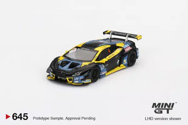 mini gt - 1:64 lamborghini huracan gt3 evo #4 2022 macau gt cup 3rd (lhd)