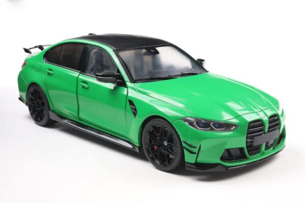 Solido - 1:18 BMW M3 (G80) with Performance Parts Signal Green 2024 - Diecast Model