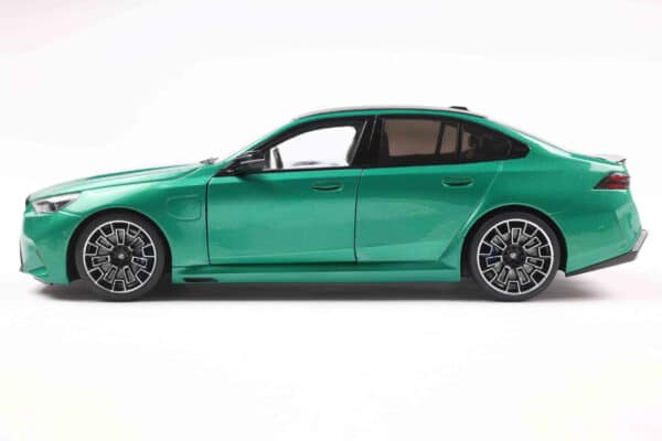 1 18 bmw m5 g90 m isle of man green metallic 2025 01