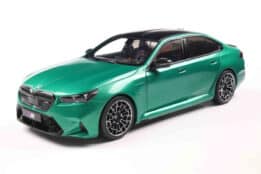 1 18 bmw m5 g90 m isle of man green metallic 2025 02