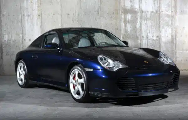 1 18 porsche 911 9962 carrera 4s dark blue 2002 01 (1)