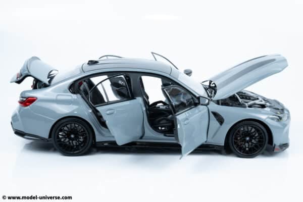 Minichamps - 1:18 BMW M3 CS Brooklyn Grey Metallic 2023 - Diecast Model
