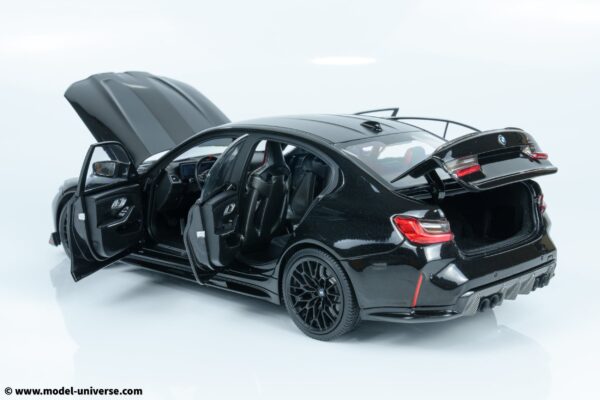 Minichamps - 1:18 BMW M3 CS Black Metallic 2023 - Diecast Model 19 110023502 06