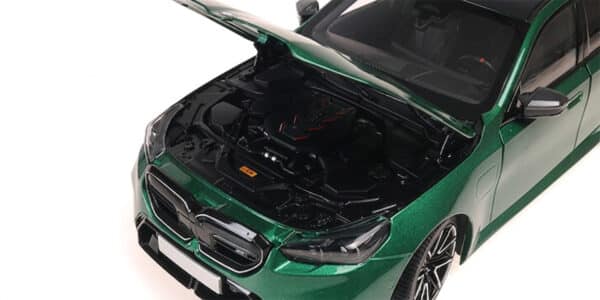 Minichamps 1:18 BMW M5 (G90) 2024 Green Metallic (110023800) Diecast Model 8 Minichamps 1:18 BMW M5 (G90) 2024 Green Metallic (110023800) Diecast Model