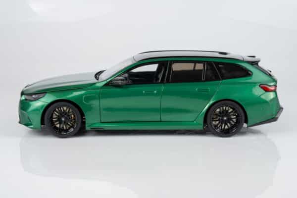 Minichamps 1:18 BMW M5 Touring (G91) 2024 Isle of Man Green Metallic (110023902) Diecast Model 17 Minichamps 1:18 BMW M5 Touring (G91) 2024 Isle of Man Green Metallic (110023902) Diecast Model