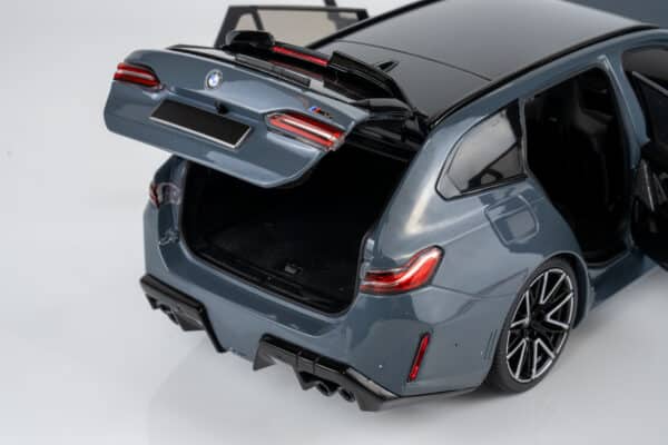Minichamps 1:18 BMW M5 Touring (G91) 2024 Grey Metallic (110023901) Diecast Model 16 Minichamps 1:18 BMW M5 Touring (G91) 2024 Grey Metallic (110023901) Diecast Model