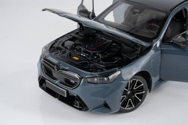 Minichamps 1:18 BMW M5 Touring (G91) 2024 Grey Metallic (110023901) Diecast Model 14 Minichamps 1:18 BMW M5 Touring (G91) 2024 Grey Metallic (110023901) Diecast Model