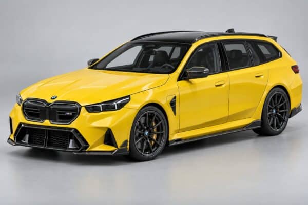 Minichamps 1:18 BMW M5 Touring Performance Parts (G99) Yellow 2024 (110023950) Diecast Model