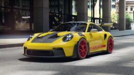 Minichamps - 1:18 Porsche 911 (992) GT3RS Yellow w/Weissach Package w/Red Wheels 2024