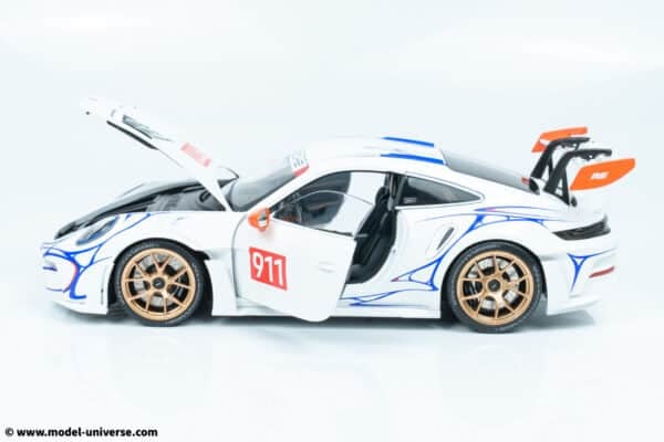 Minichamps - 1:18 Porsche 911 (992) GT3 RS No.911 Livery - Limited Edition Diecast Model