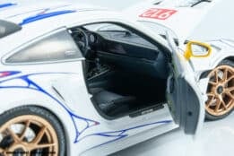 Minichamps - 1:18 Porsche 911 (992) GT3 RS No.912 Livery - Limited Edition Diecast Model