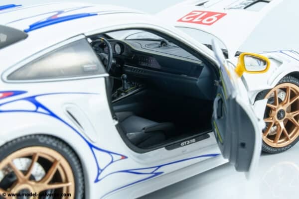 Minichamps - 1:18 Porsche 911 (992) GT3 RS No.912 Livery - Limited Edition Diecast Model