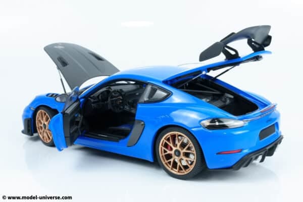 Minichamps - 1:18 Porsche Cayman GT4 RS Blue w/Weissach Package 2024 - Diecast Model