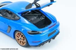 Minichamps - 1:18 Porsche Cayman GT4 RS Blue w/Weissach Package 2024 - Diecast Model
