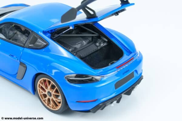 Minichamps - 1:18 Porsche Cayman GT4 RS Blue w/Weissach Package 2024 - Diecast Model