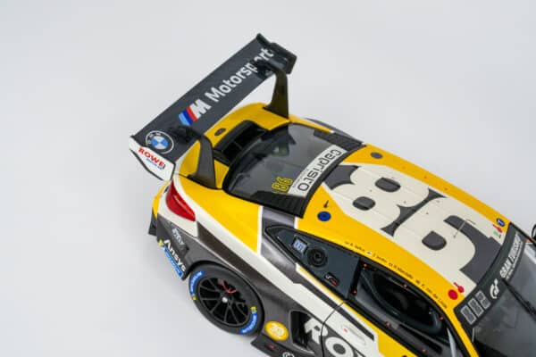 Minichamps - 1:18 BMW M4 GT3 EVO Team ROWE Winner 24h Nurburgring 2025 A.Farfus, J.Krohn, K.Van Der Linde - Diecast Model 21 Minichamps - 1:18 BMW M4 GT3 EVO Team ROWE Winner 24h Nurburgring 2025 A.Farfus, J.Krohn, K.Van Der Linde - Diecast Model