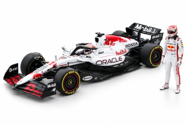 Minichamps 1:18 Oracle Red Bull Racing RB21 No.1 Max Verstappen Winner Japanese GP 2025 With Figurine (110259301) Limited Edition Diecast Model