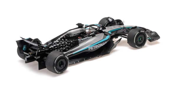 Minichamps - 1:18 Mercedes-AMG F1 W16 No.63 George Russell 3rd Chinese GP 2025 - Limited Edition Resin Model 6 Minichamps - 1:18 Mercedes-AMG F1 W16 No.63 George Russell 3rd Chinese GP 2025 - Limited Edition Resin Model