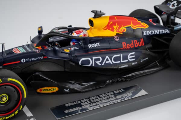 Minichamps 1:18 Red Bull Racing RB21 No.1 Max Verstappen Winner Imola GP 2025 (117250701) Limited Edition Resin Model 14 Minichamps 1:18 Red Bull Racing RB21 No.1 Max Verstappen Winner Imola GP 2025 (117250701) Limited Edition Resin Model