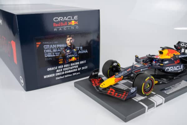 Minichamps 1:18 Red Bull Racing RB21 No.1 Max Verstappen Winner Imola GP 2025 (117250701) Limited Edition Resin Model 11 Minichamps 1:18 Red Bull Racing RB21 No.1 Max Verstappen Winner Imola GP 2025 (117250701) Limited Edition Resin Model