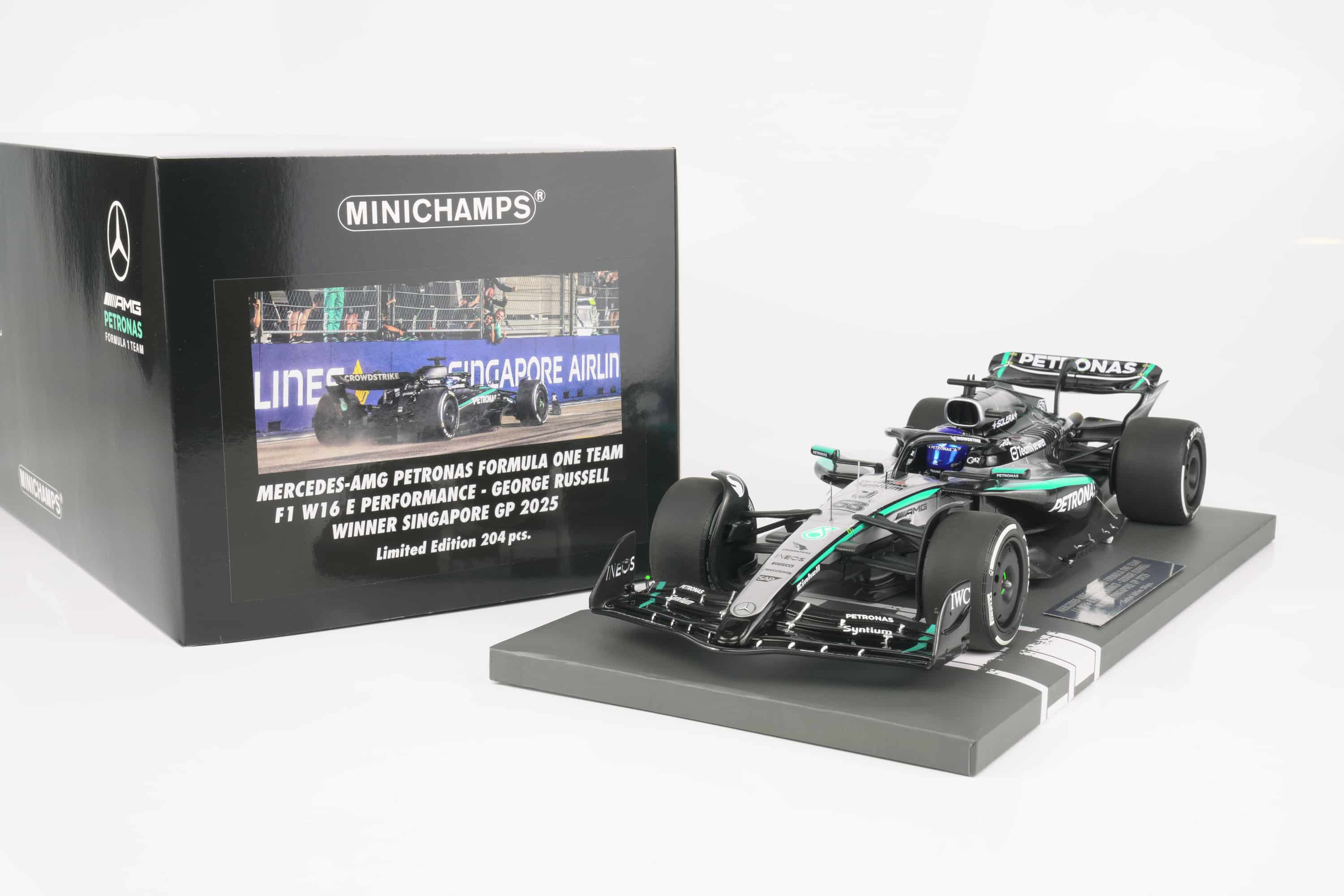 Minichamps 1:18 Mercedes-AMG Petronas F1 Team W16 E Performance No.63 George Russell Winner Singapore GP 2025 (117251863) Limited Edition Resin Model 3 Minichamps 1:18 Mercedes-AMG W16 E Performance No.63 George Russell Winner Singapore GP 2025 black silver resin model (117251863) - with presentation box