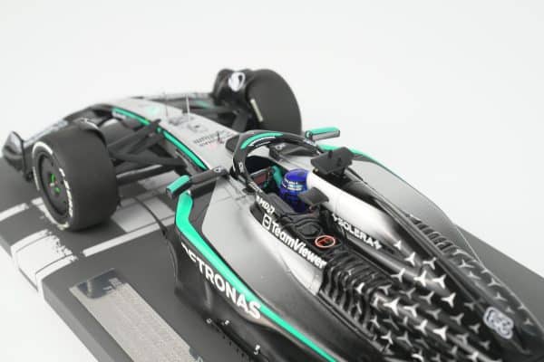 Minichamps 1:18 Mercedes-AMG Petronas F1 Team W16 E Performance No.63 George Russell Winner Singapore GP 2025 (117251863) Limited Edition Resin Model 21 Minichamps 1:18 Mercedes-AMG W16 E Performance No.63 George Russell Winner Singapore GP 2025 black silver resin model (117251863) - engine cover and halo detail