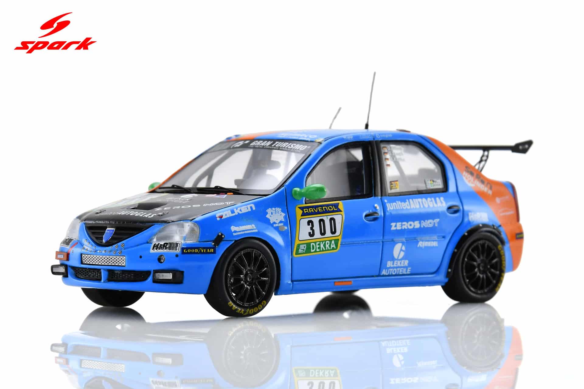 Spark - 1:43 Dacia Logan No.300 Ollis Garage Racing 24h Nurburgring 2025 - O.Kriese, G.Starck, M.Kaffka - Limited Edition Resin Model 7 Spark 1:43 Dacia Logan No.300 Ollis Garage Racing 24H Nürburgring 2025 O. Kriese - G. Starck - M. Kaffka Limited 300 (SG1017) Resin Model