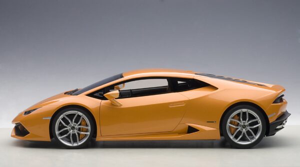 AUTOart 1:12 Lamborghini Huracan LP610-4 (Metallic Pearl Orange) 2014 (12098)