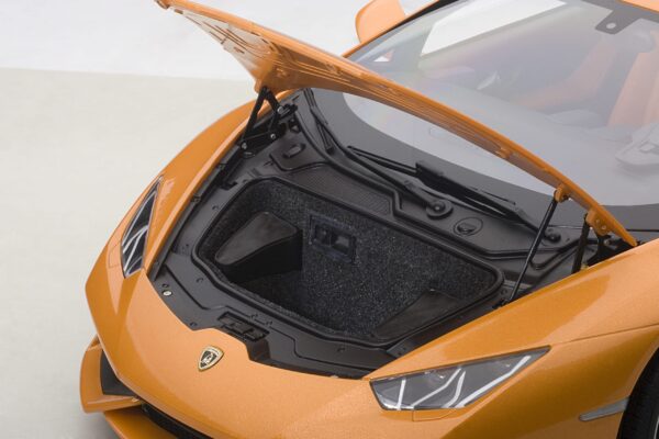 AUTOart 1:12 Lamborghini Huracan LP610-4 (Metallic Pearl Orange) 2014 (12098)