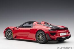 AUTOart - 1:12 Porsche 918 Spyder Weissach Package Guards Red - Composite Model