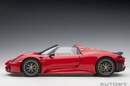 AUTOart - 1:12 Porsche 918 Spyder Weissach Package Guards Red - Composite Model