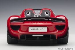 AUTOart - 1:12 Porsche 918 Spyder Weissach Package Guards Red - Composite Model