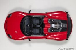 AUTOart - 1:12 Porsche 918 Spyder Weissach Package Guards Red - Composite Model