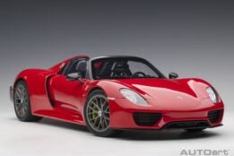 AUTOart - 1:12 Porsche 918 Spyder Weissach Package Guards Red - Composite Model
