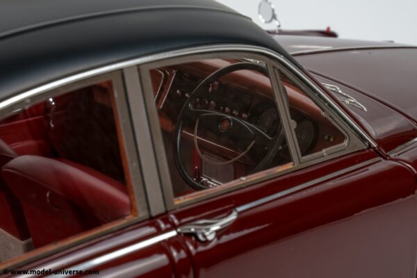 12ART - 1:12 Jaguar Mk.II Maroon with Black Roof "Inspector Morse" (12ART1001053) UK Exclusive Limited Edition Resin Model 18 12ART - 1:12 Jaguar Mk.II Maroon with Black Roof