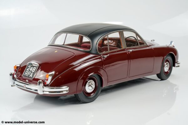 12ART - 1:12 Jaguar Mk.II Maroon with Black Roof "Inspector Morse" (12ART1001053) UK Exclusive Limited Edition Resin Model 14 12ART - 1:12 Jaguar Mk.II Maroon with Black Roof