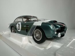 12ART - 1:12 Aston Martin DB4 GT 24h Le Mans #21 1959 - Limited Edition Resin Model