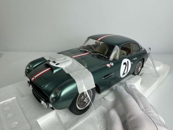 12ART - 1:12 Aston Martin DB4 GT 24h Le Mans #21 1959 - Limited Edition Resin Model