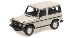 Minichamps - 1:18 Mercedes-Benz G-Class Short (W460) Grey (1980)