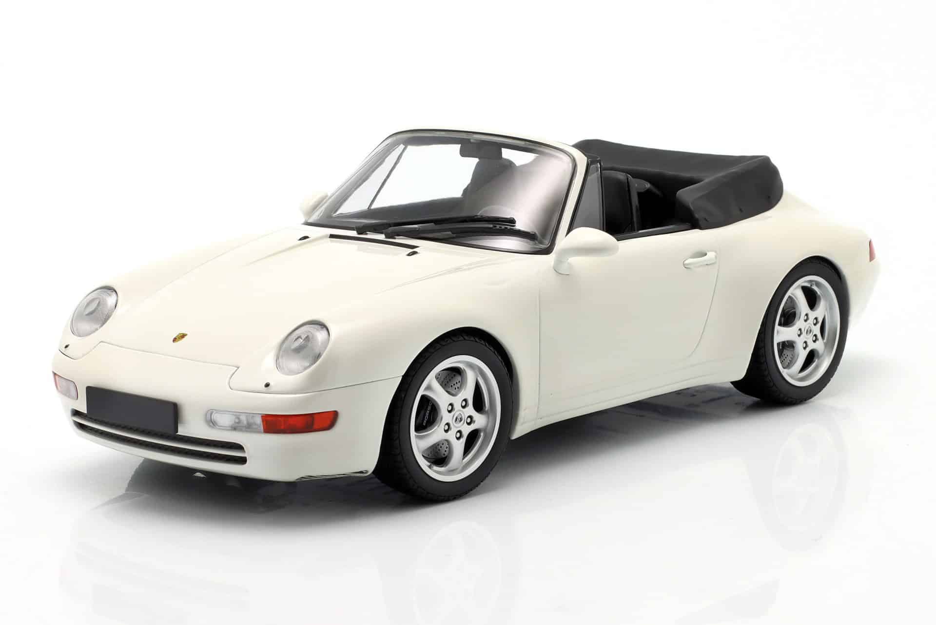 Minichamps 1:18 Porsche 911 (993) Cabriolet White 1994 (155061131) Limited Edition Diecast Model 2 Minichamps 1:18 Porsche 911 (993) Cabriolet White 1994 (155061131) Limited Edition Diecast Model - Image 2