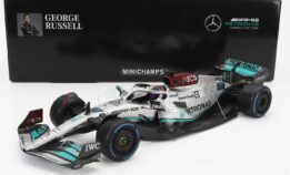 Minichamps - 1:18 Mercedes-AMG Petronas W13 Lewis Hamilton Monaco GP 2022 (Wet Tyres)