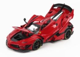 1:18 Ferrari FXX-K EVO Hybrid 6.3 V12 1050hp 2018 - Diecast Model by Bburago