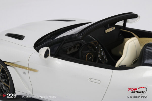 TS0229 Aston Martin Vanquish Zagato Speedster White 1:18 Top Speed Models