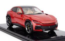 Polistil - 1:18 Ferrari Purosangue 2022 Rosso Corsa Red and Light Interior with Showcase - Limited Edition Diecast Model
