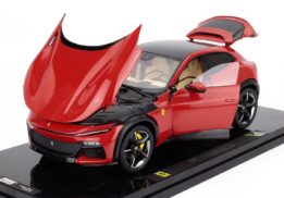 Polistil - 1:18 Ferrari Purosangue 2022 Rosso Corsa Red and Light Interior with Showcase - Limited Edition Diecast Model